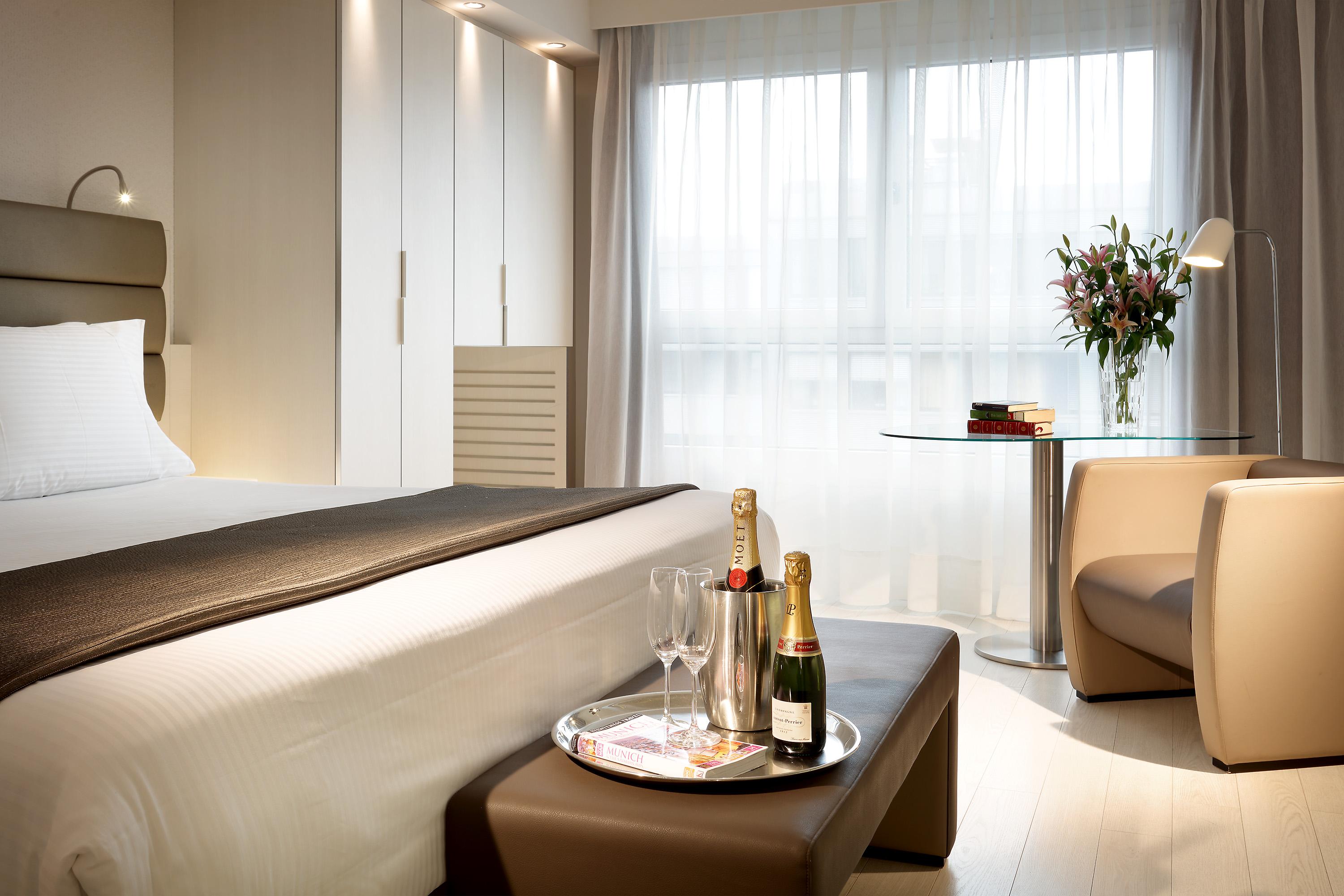 Eurostars Book Hotel Munchen Bagian luar foto